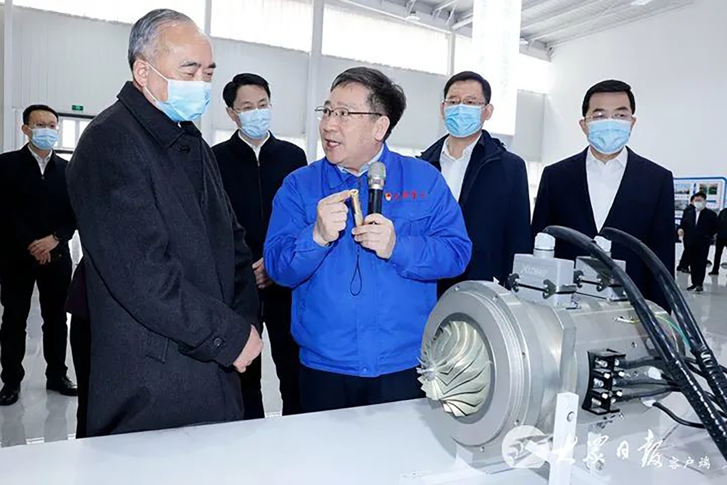山东省委书记林武莅临焦点娱乐重工考察调研
